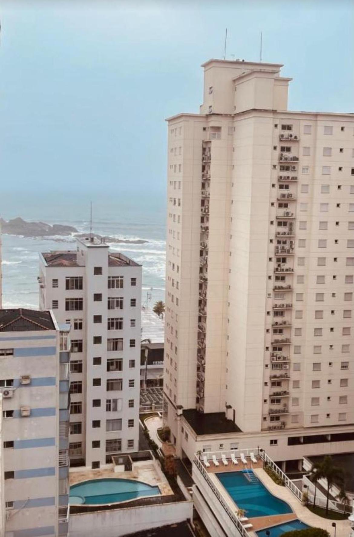 Pitangueiras Golden 209 - Com Piscina Aquecida Apartment