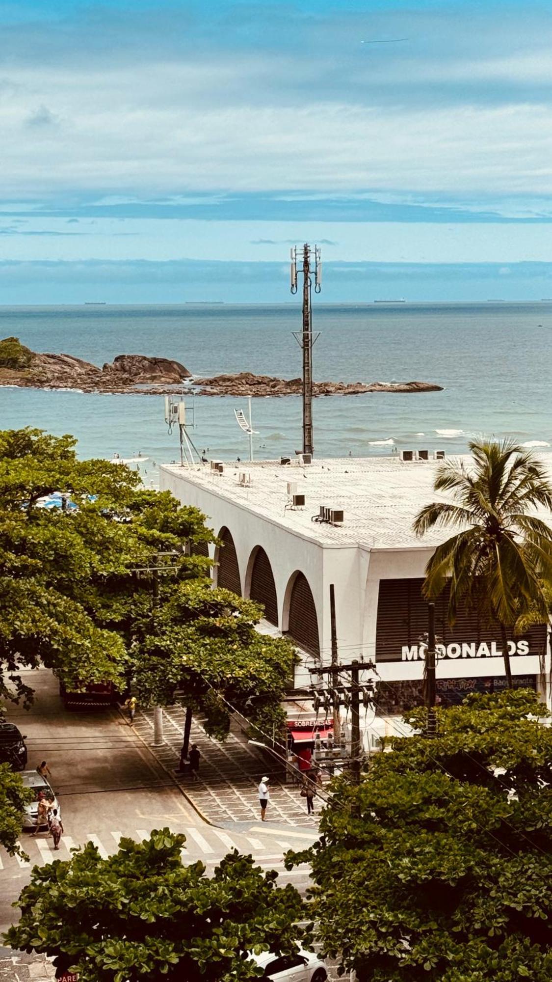 Pitangueiras Golden 209 - Com Piscina Aquecida Guaruja