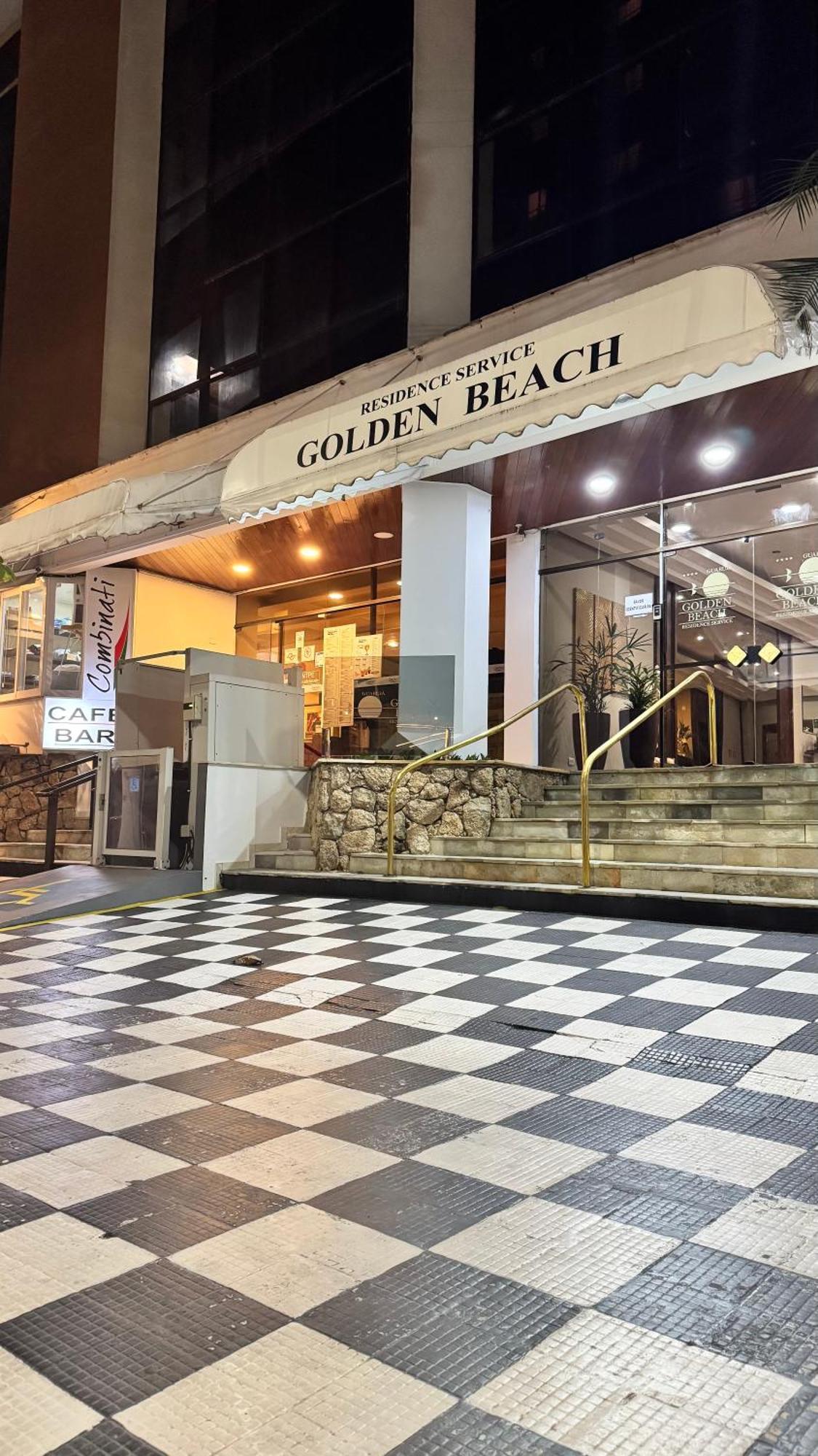 Pitangueiras Golden 209 - Com Piscina Aquecida *